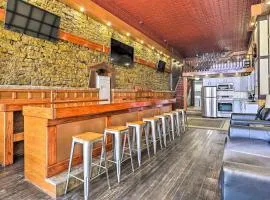 Walk to River Unique Studio in Renovated Bar!