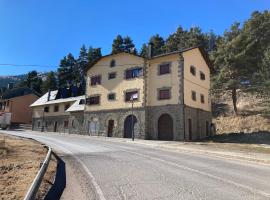 Apartamento LA MOLINA, hotel a Alp