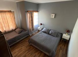 Hostal FloryMar, ξενώνας σε Pichilemu