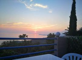 Rooms to let Spiropali, hotel v destinaci Piqeras