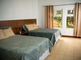 Cabañas Don Chinto, hotel v destinaci San José Pinula
