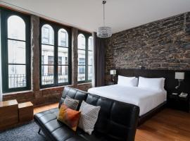 Le Petit Hotel Montreal, hotel near Notre Dame Basilica Montreal, Montreal
