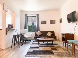Just renovated 1 bed, 1 bath home near LAX Stadium Forum, hotel near Inglewood Forum, Inglewood