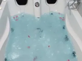 JACUZZI BELLE VIEW SINAIA-free parking