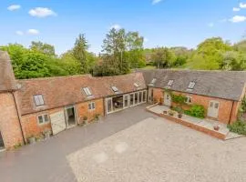 The Barn at Kington Grange