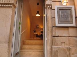 Dedalo: Noto'da bir otel