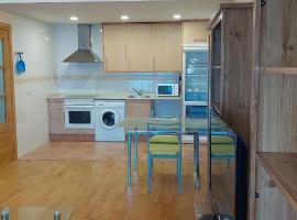 Vivienda Sierra de San Marcos, hotel v destinaci Golmayo