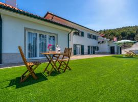 Central Suites Arouca, landsted i Arouca