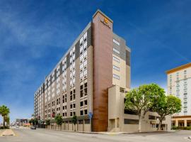 La Quinta by Wyndham LAX: Los Angeles'ta bir otel