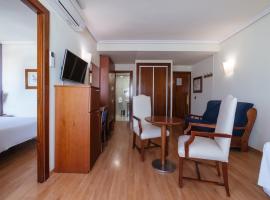 Torreluz Apartamentos: Almería şehrinde bir otel