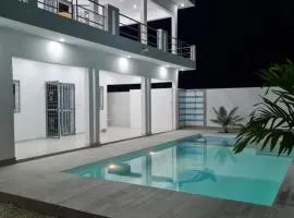 la dorée du Sénégal villa entière ou rez-de-chaussée