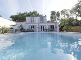 Villa avec piscine pour 8