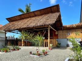 MOMO Hostel, hotel de playa en Moalboal