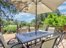 Pine Cabin, hotel v destinaci Pine