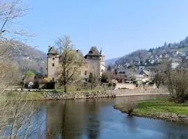 L'Oustalou - Gîte entre Lot et Truyère