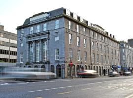 Royal Athenaeum Suites, hotel Aberdeenben