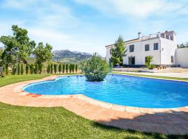 Awesome Home In Cazorla With Outdoor Swimming Pool And 5 Bedrooms, cottage in Cazorla