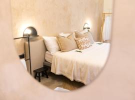 Kushin rooms Split, hotel cerca de Playa de Bacvice, Split