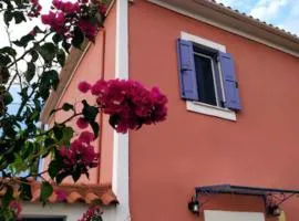 LocriHOUSE-Stylish comfortable home in Galaxidi