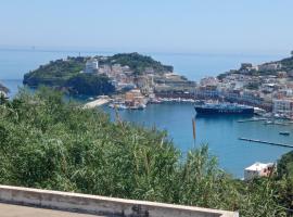 The Quiet House, hotell i Ponza