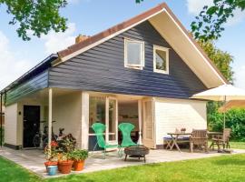 Nice Home In Brouwershaven With Wifi, hotel in Brouwershaven