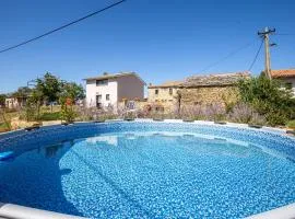 Beautiful Home In Gracisce With 1 Bedrooms, Wifi And Outdoor Swimming Pool