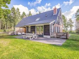 Amazing Home In Rijssen With Wifi, cottage in Rijssen