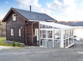 Lovely Home In Moi With Kitchen – dom wakacyjny w mieście Håland