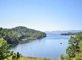 Lovely Home In Fjelberg With Wifi