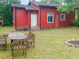 Awesome Home In Bjrnum With Wifi, vila di Bjärnum