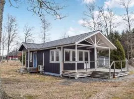 Awesome Home In Älmhult With Kitchen