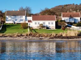 Stunning Home In Lindesnes With 3 Bedrooms And Wifi, cottage in Spangereid