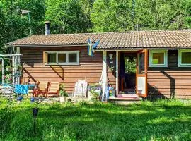 Cozy Home In Edsbruk With Wifi