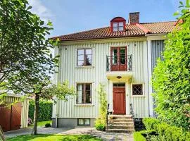 Nice Home In Gteborg With 4 Bedrooms And Wifi