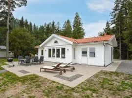 Stunning Home In Mellerud
