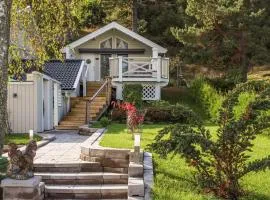 1 Bedroom Beautiful Home In Uddevalla