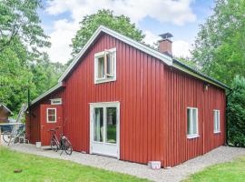 Cozy Home In Dals-Rostock With Kitchen