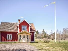 Stunning Home In deshg With Wifi, rental liburan di Ödeshög