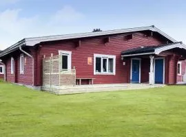 Cozy Apartment In Sysslebäck With Wifi