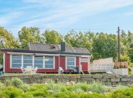 Nice Home In Malvik With Kitchen, semesterhus i Malvik
