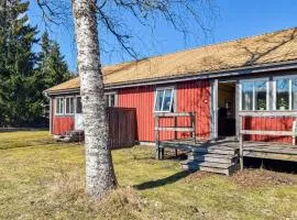 1 Bedroom Cozy Apartment In Finnerödja
