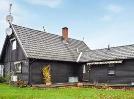 Amazing Home In Ljungby With Lake View