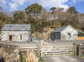 Tyn Llwyn Cornel Eco Barn – hotel w mieście Penrhyndeudreath