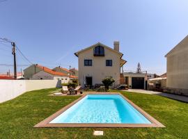 Viana Fishers House - Amazing Apartments in Front of the Sea, hotel in Viana do Castelo