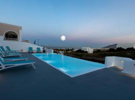 Evas House, hotell i Fira