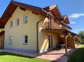 Sonnenchalet mit Sauna, ξενοδοχείο για ΑμεΑ σε Kötschach