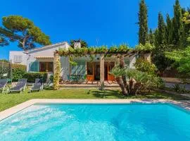 Can Mir Ruth by Sealand Villas