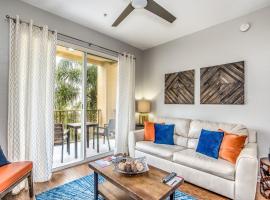 Newly Updated Condo w Scenic Resort View: Orlando, Shingle Creek Golf Course yakınında bir otel