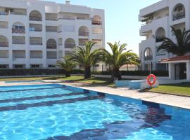 Apartamento Deolinda - Nossa Sra da Rocha, hótel í Porches