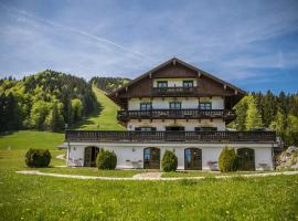 Berghotel Sonnenbichl, hotell i Bad Wiessee